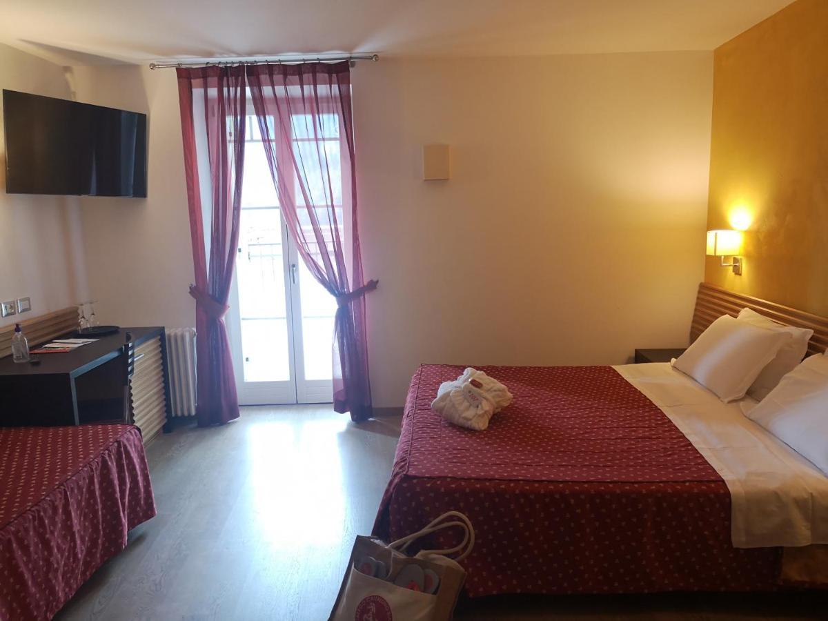 Albergo Cavallino Bianco Rumo Esterno foto