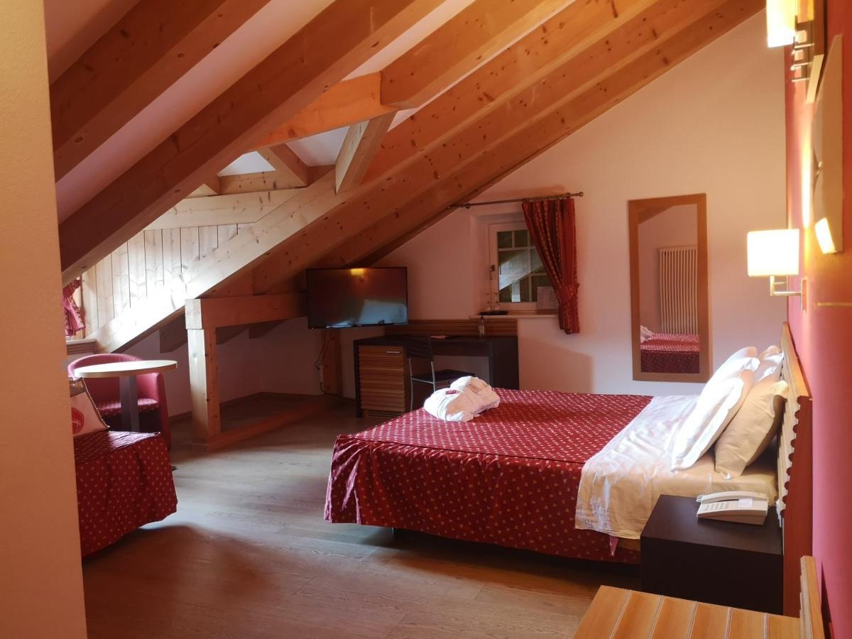 Albergo Cavallino Bianco Rumo Esterno foto