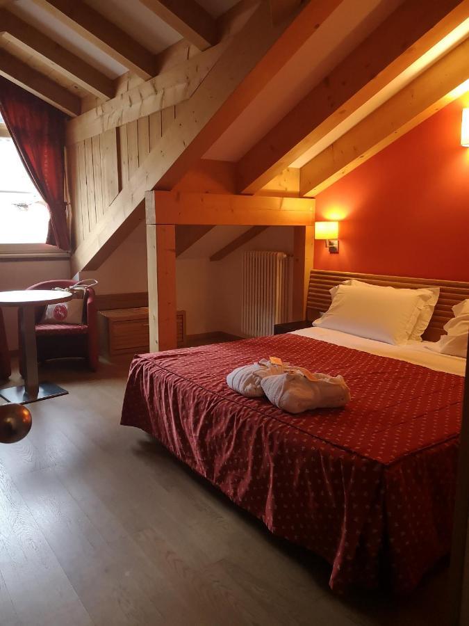 Albergo Cavallino Bianco Rumo Esterno foto