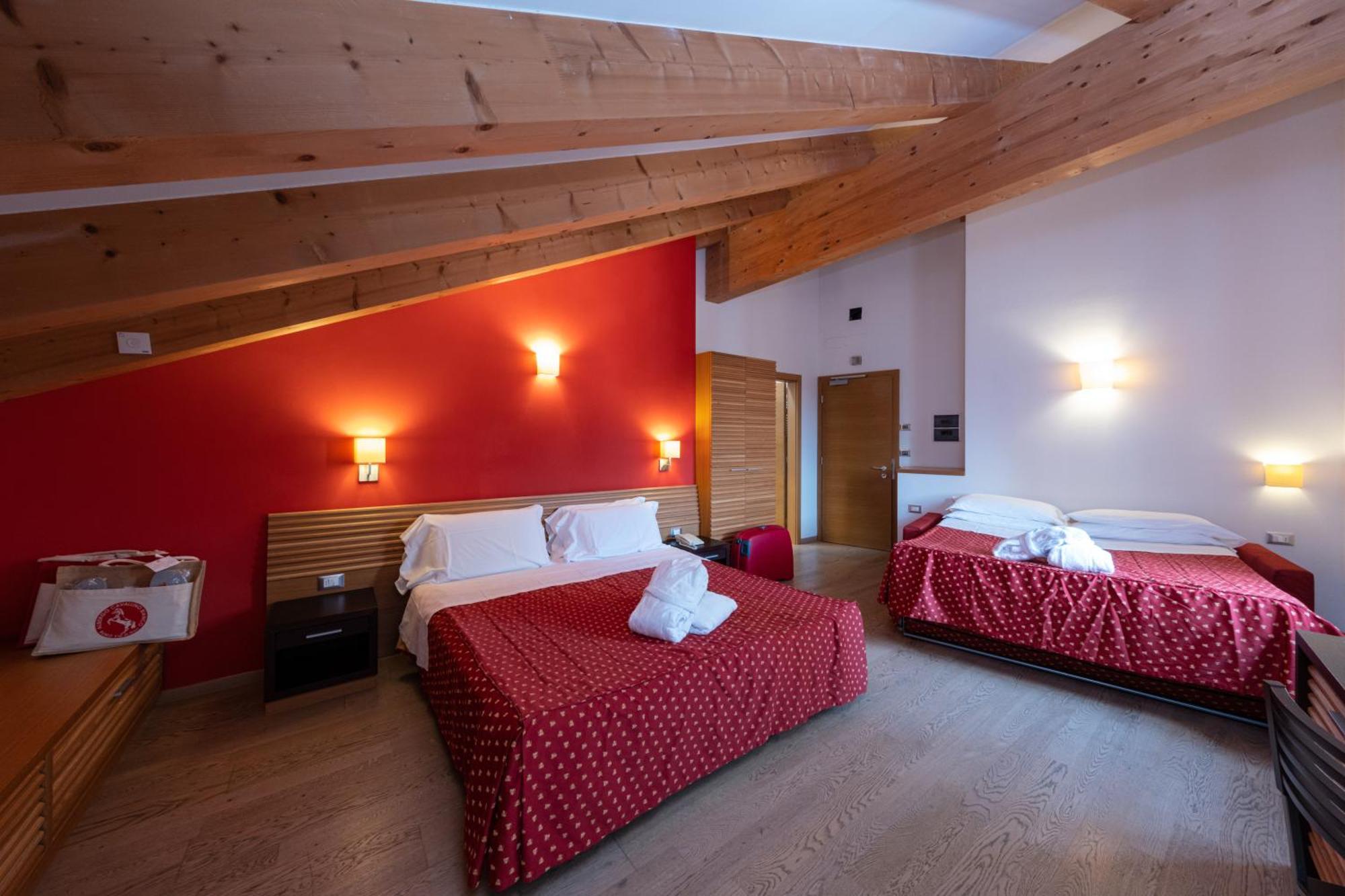 Albergo Cavallino Bianco Rumo Esterno foto