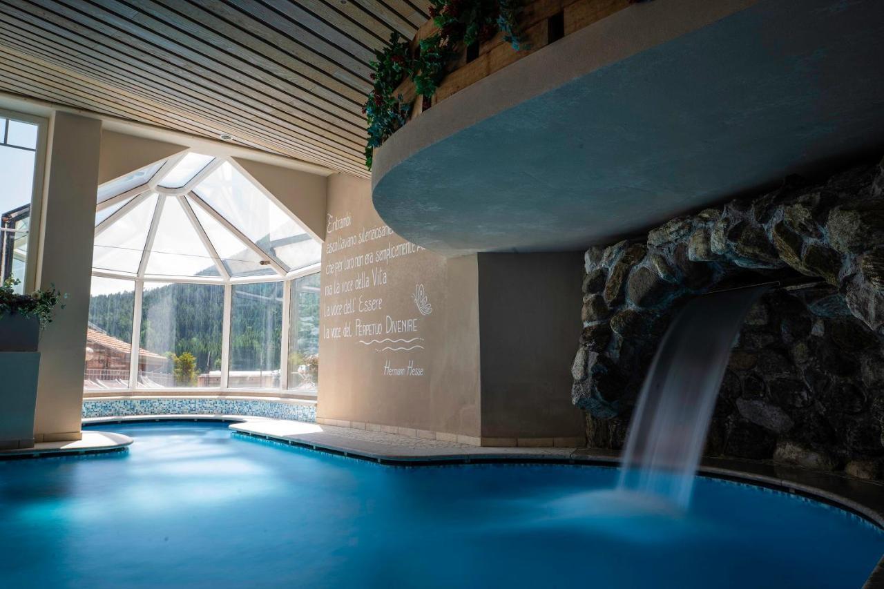 Albergo Cavallino Bianco Rumo Esterno foto